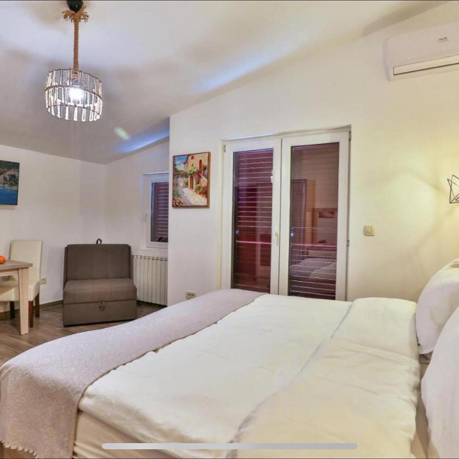 Guest house Kosta 3*