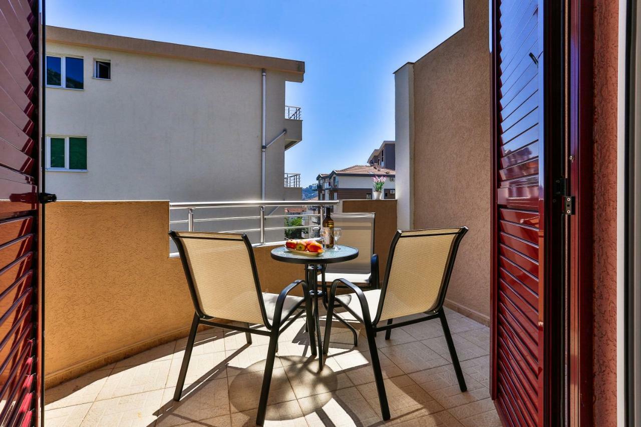 Kosta Guest house 3*