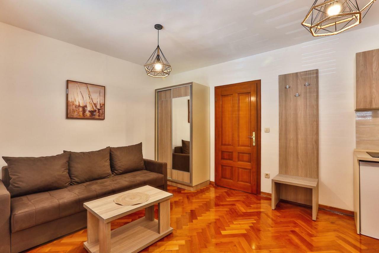 Kosta 3* Budva