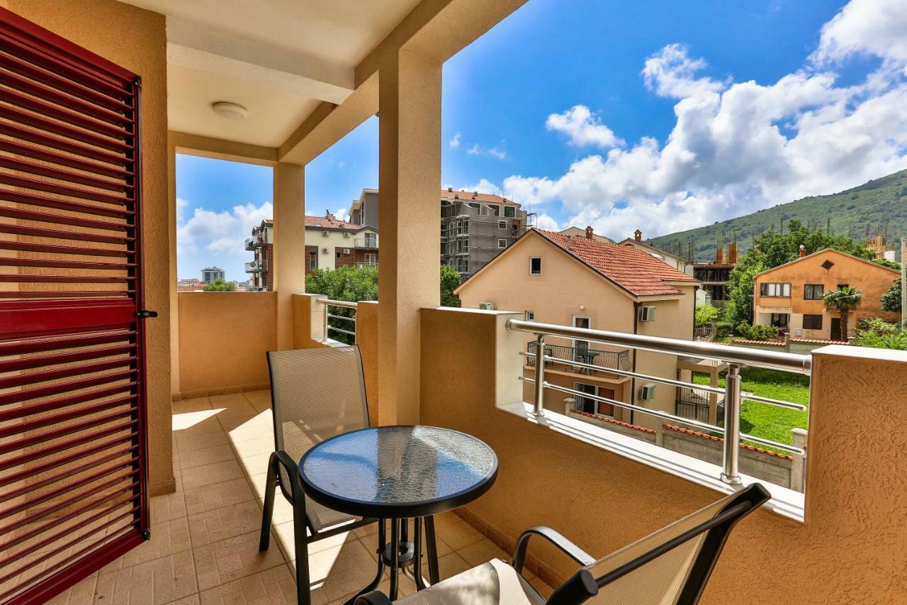 Kosta Guest house